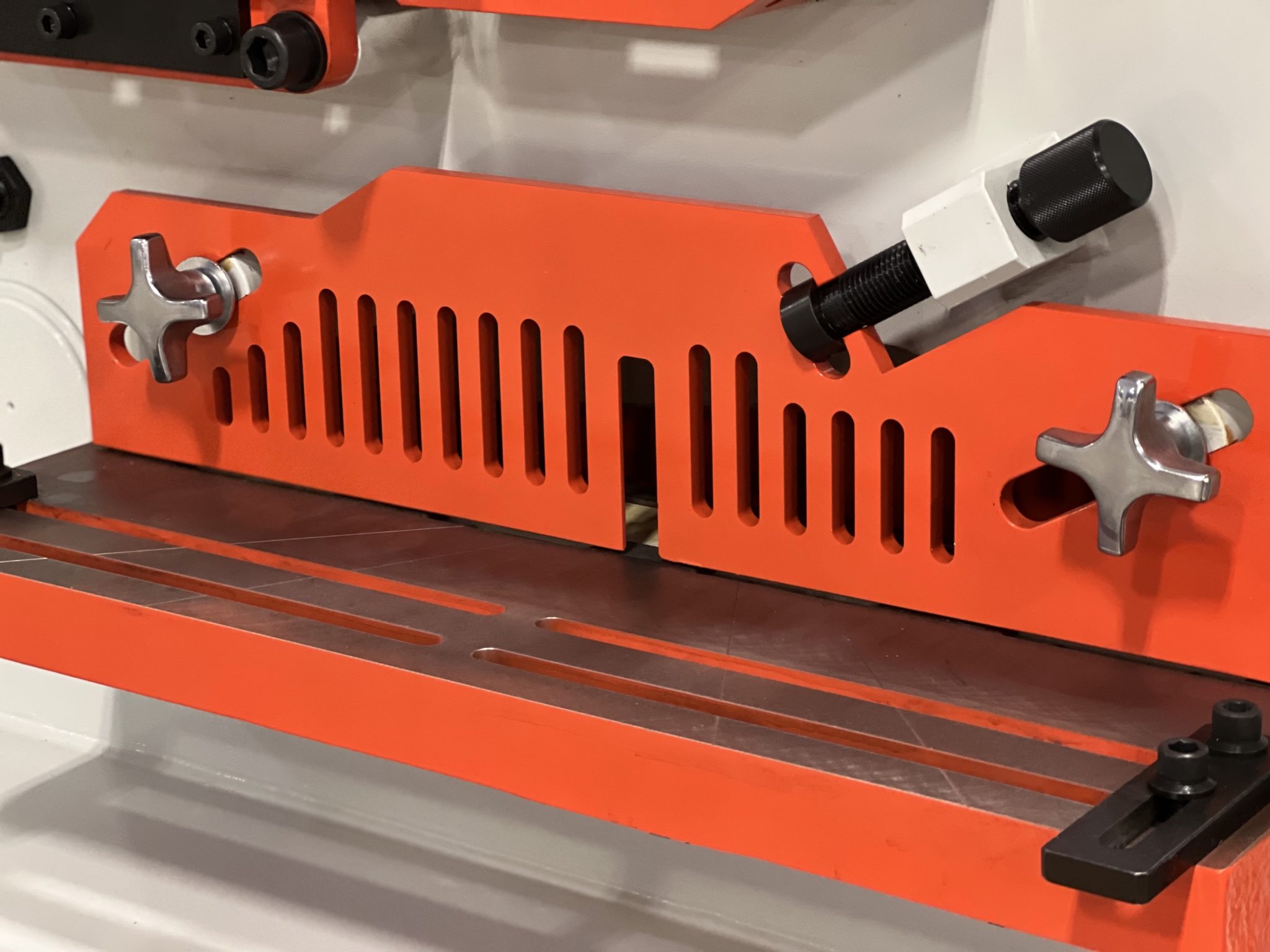 Sunrise IW-110SD - Hydraulic Ironworker - Trilogy Machinery